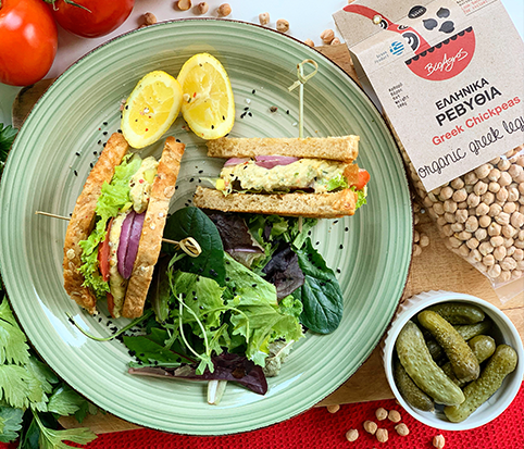 Sandwich Vegan «Τονοσαλάτα» από Ρεβύθια